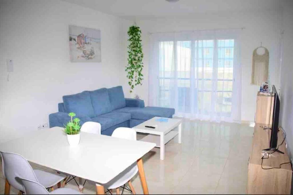 Bright, Luxury And Modern Less Than 500M -Beach Apartment Santa Maria Luaran gambar